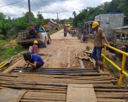 Akibat Besi Jembatan Sering Di Curi Pengendara Kesulitan Melintas 