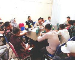 Babinsa Koramil 401-03/Sekayu Monitoring Percepatan Vaksinasi Boster Kecamatan Jirak