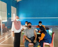 Warga Desa Mekar Jadi Antusias Ikuti Vaksin