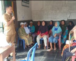 Pemerintahan Desa Bukit Selabu Salurkan BLT DD 87 KPM Tahap 2 Anggaran Tahun 2022