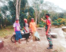 Babinsa Koramil 401-03/Sekayu Giat Komsos Sosialisasi Karhutlah Di Desa Tanjung Agung Utara