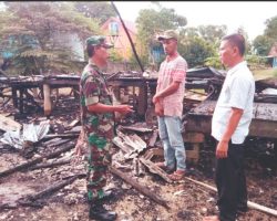 Babinsa Koramil 401-03/Sekayu Monitoring Kebakaran Rumah Warga Balai Agung