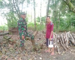 Babinsa Koramil 401-03/Sekayu Komsos Dan Sosialisasi Karhutlah Masyarakat Peduli Api