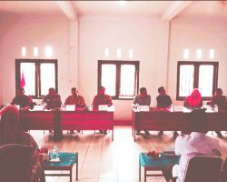 Babinsa Koramil 401-03/Sekayu Monitoring Kegiatan penetapan Calon Kades Dan Pengambilan Nomor Urut Desa Lais