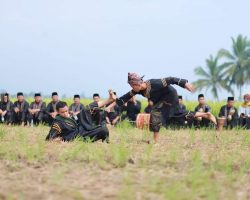 Panggung Pidato Adat Berperan Besar Memperkenalkan Nilai Budaya