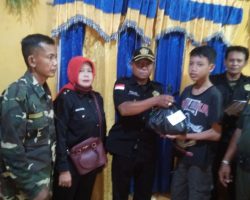 Pejuang Siliwangi Indonesia Kecamatan Kertapati Bagikan Sembako Kepada Lansia dan Janda