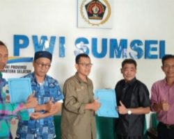 Kurnaidi Asal Muba Mendaftar Calon Ketua PWI Sumsel