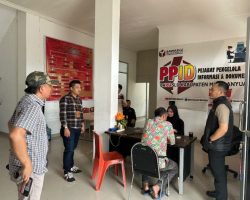 Kejari Muba Ikut Melakukan Pemantauan Langsung Pemungutan Suara di Beberapa TPS Serta Melakukan Koordinasi Dengan KPU dan Bawaslu Kabupaten Muba