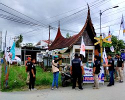 Satpol PP Kembali Tertibkan Spanduk Dan Baliho Caleg yang Melanggar Aturan