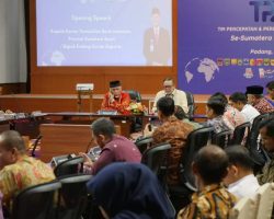 Wako Solok Menjadi Permateri peningkatan Mental Pegawai Bidang Ideologi KPP Pratama Solok