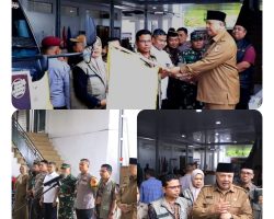    Wako Solok Zul Elfian Unar Melepas Pendistribusian Logistik Pemilu 2024