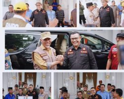 Pemkab Solok Bantu Korban Galodo Tanah Datar, Bupati Solok Epyardi Asda Bahas Penanganan dengan Kepala BNPB dan BMKG