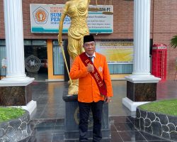 M.Toha Tohet Ikuti Sidang Ujian Skripsi di STIPADA