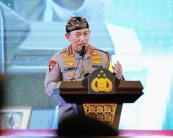 Kapolri Beri Penghargaan Calon Siswa Bintara, Korban Begal Caisis Bintara Jari Putus Masuk Bintara Polri”