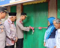 Kapolres Solok Resmikan RTLH Bagi Warga Jorong Koto Tinggi Nagari Sirukam
