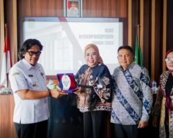 Memperkaya Wawasan, Dekranasda Kabupaten Solok, Studi Komparatif ke Kabupaten Kuningan