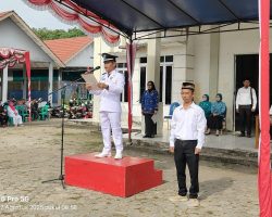 DESA LUMPATAN GELAR UPACARA PERINGATI HUT RI KE-80 DENGAN SEMANGAT KEMERDEKAAN DAN PATRIOTISME