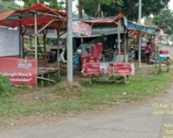 PKL JSC Terlihat Kumuh, Meina Fatriani Paloh: Hubungi Saja Bapak Nurman