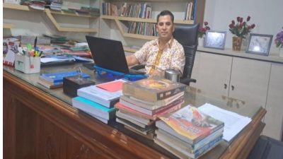 “SISTEM MULTI-BAR MENJADIKAN INDUSTRIALISASI TOGA ADVOKAT”