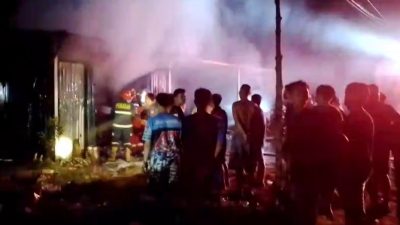 Kebakaran Hanguskan Toko Sembako Hafis di Talang Jambe Palembang, Kerugian Ditaksir Ratusan Juta Rupiah
