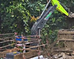 Banjir Bandang di Sorolangun Hingga Seret Alat Berat Diduga Akibat Aktivitas Tambang Ilegal 