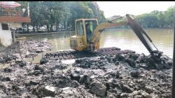 NORMALISASI DIKEBUT, PEMKOT PALEMBANG GASPOL ATASI 11 TITIK BANJIR PRIORITAS