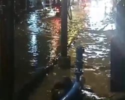 Banjir Rendam Jalan Sosial Km 5 Palembang, Lalu Lintas Lumpuh