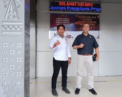 Advokat Rian Abdullah datangi propam polda sumsel terkait Aduan klien terhadap Oknum Polisi ke Propam Polda Sumsel