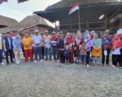Jumat Bersih, drg Stefani Gencarkan Kegiatan PSN di Desa Lumpatan Satu