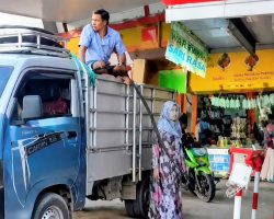 Diduga Transportir Ilegal Angkut Pertamax Pakai Tedmon, 1.000 Liter Diisi dari Pertashop Gandus